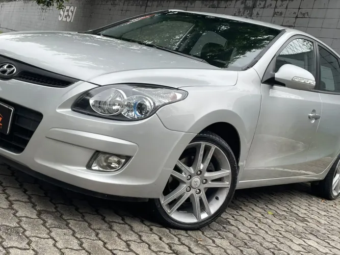 Hyundai I30 2.0 16V 145cv 5P Aut. 2012