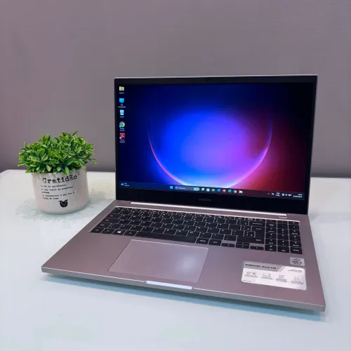 Notebook Samsung Core i5 10° 16GB RAM SSD 500GB FullHD Windows 11 Bateria Excelente