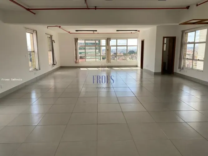 Sala Comercial para Venda em Belo Horizonte, Santa Efigênia, 3 banheiros, 3 vagas