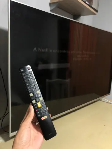 Tv tcl smart 50 polegadas (DEFEITO)