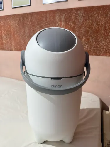 LIXEIRA PARA FRALDAS ANTIODOR - CLINGO (USADA)