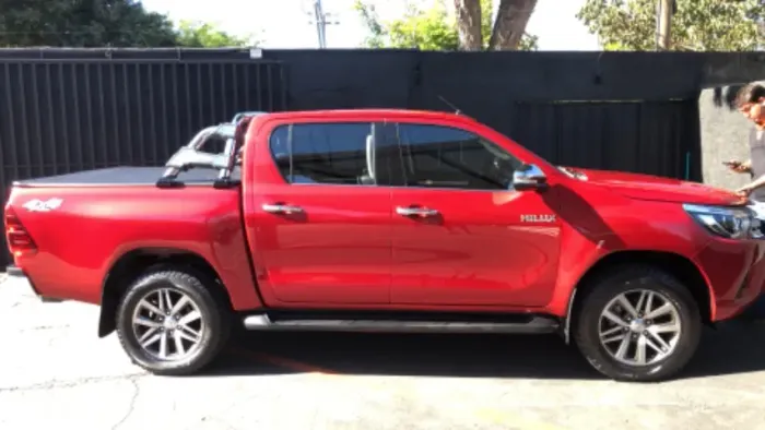 Toyota Hilux CD SRX 4X4 2.8 TDI 16V Diesel Aut. 2017