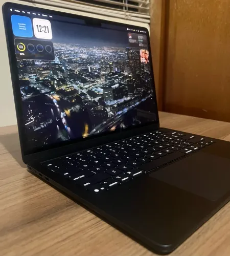 MacBook Air M4 | 16GB RAM | 256GB SSD | 100% de bateria | Original