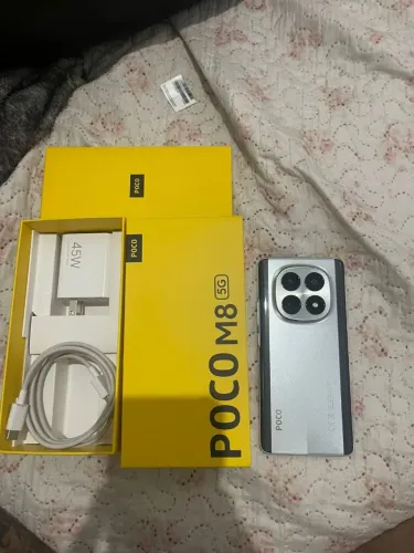 Poco M8 5G Com 1 Mês De Uso Por 1.580 No Pix
