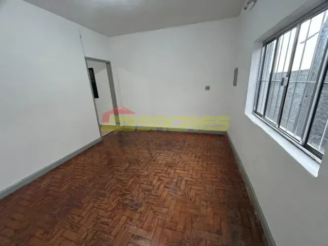 Casa 50 m² - 01 quarto para Locação - R$1.200,00