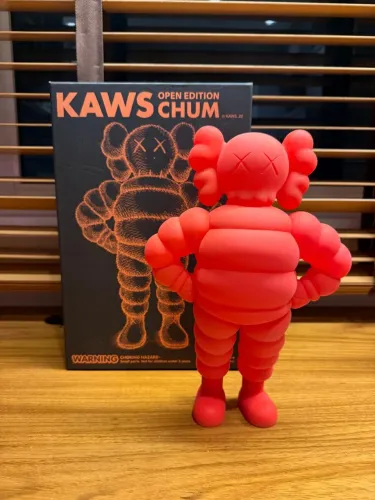 Boneco Kaws Chum Open Edition Laranja Original