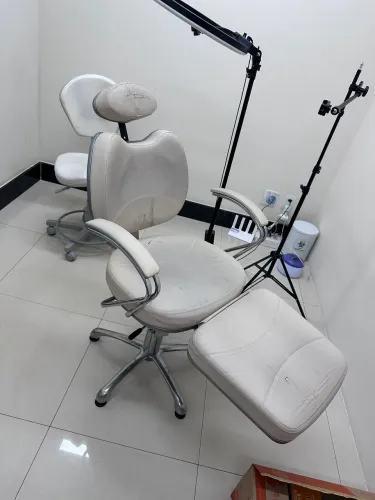 Cadeira reclinável de maquiagem