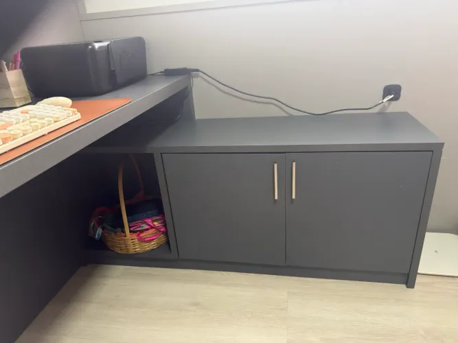 Armário para escritório ou home office