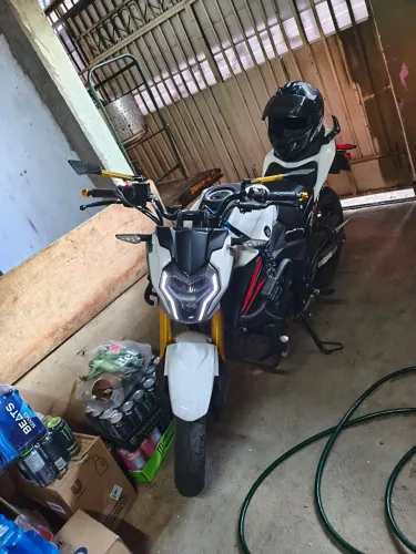 Moto troco por adv PCX . Ou elite 