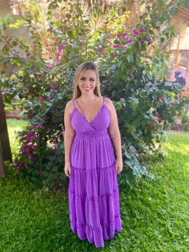 Vestido longo lilás comprado na loja FAB