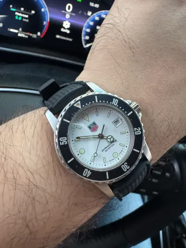 TAG Heuer 2000 Professional 200M ?Polar Dial? ? Swiss Made ? Final dos anos 90