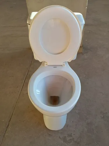 Vaso sanitário com caixa acoplada