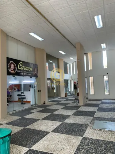 SALA COMERCIAL CONDOMÍNIO PIONEIRO CENTRO DE JACAREÍ METRAGEM 47,89 M²