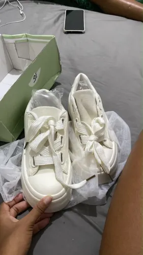 Tênis feminino 
