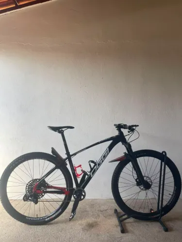 Bicicleta Oggi 7.6