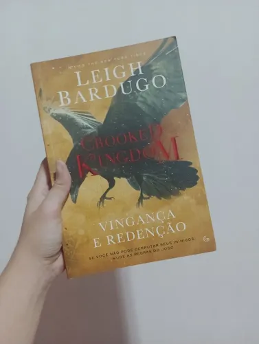 Livro - Crooked Kingdom