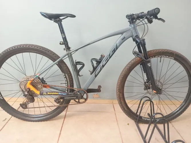 Bicicleta Oggi 7.3