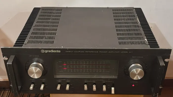 Amplificador Gradiente A-1