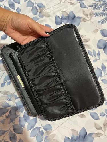 ? Camarim de mão com porta pincel ?