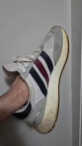 Tenis