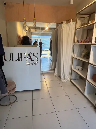 Repasse de loja feminina