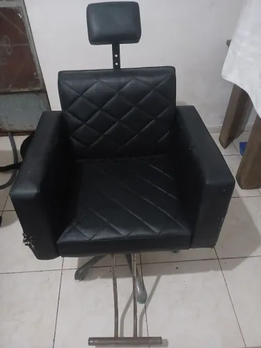 Vendo poltrona de salão de beleza