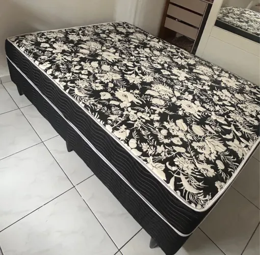 Cama box 