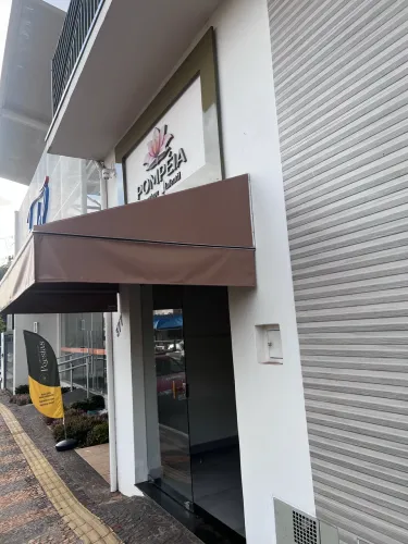 Toldo para estabelecimento