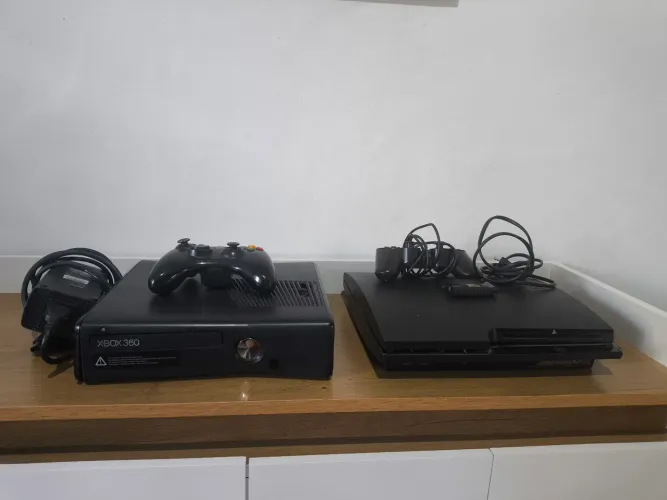 PLAY 3 E XBOX COM LUZ VERMELHA DE ERRO