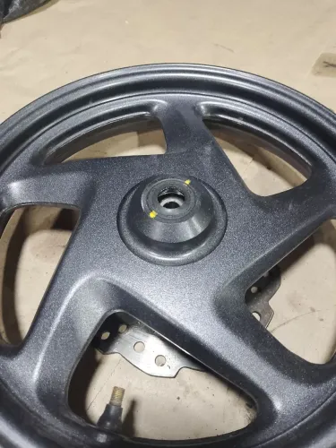 Roda dianteira Elite 125  2025 usado original 