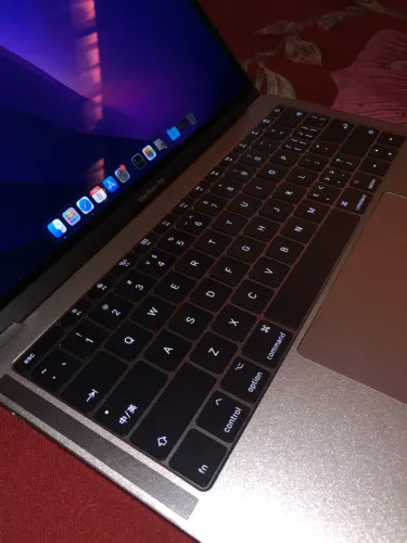 MacBook Pro 13" 2017 A1708, i5 2.3GHz, SSD 256GB e 8GB RAM (ACEITO PROPOSTAS )