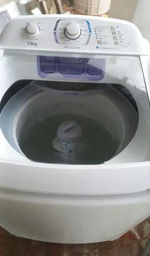 MÁQUINA DE LAVAR ROUPAS ELECTROLUX 13KG