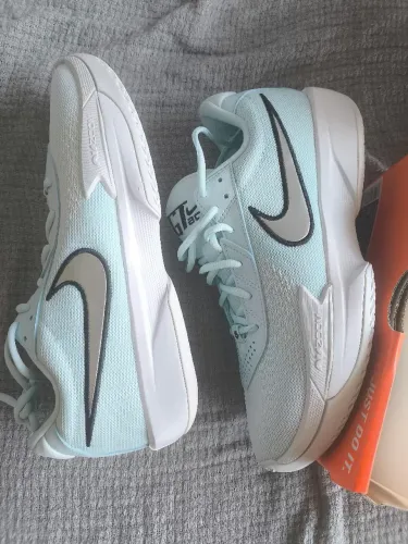 Tênis Nike Air Zoom GT Cut Academy (42)