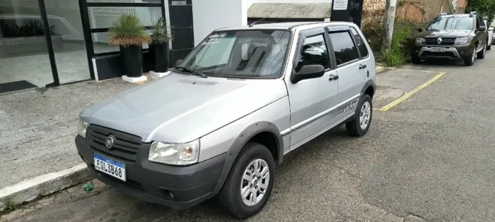 Fiat Uno Mille Celeb. WAY Econ. 1.0 F.flex 4P 2011