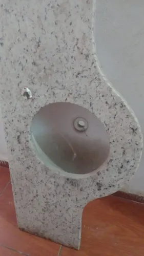 Vende se pia de mármore para banheiro