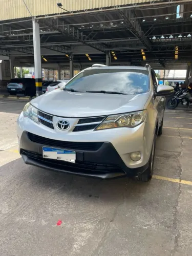 Toyota RAV4 2.0 4X2 16V Aut. 2013