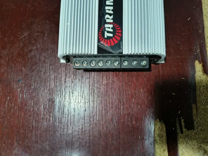Módulo Taramps 800x4