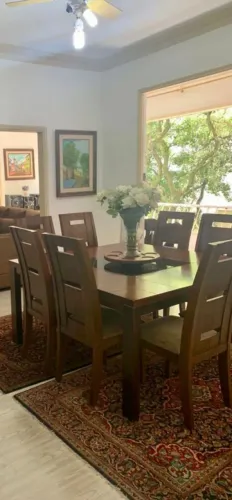 Mesa de jantar de madeira grande 8 Cadeiras