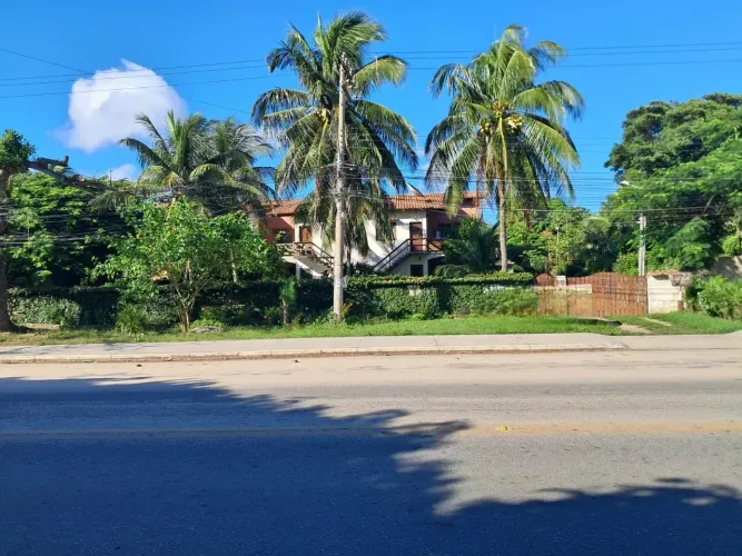ÓTIMA CASA EM CONDOMÍNIO NO CENTRO em Praia Sêca - Araruama - RJ