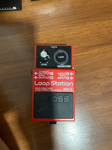 RC 1 Boss - Looper pedal - Pedal de guitarra 