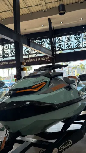 Jet ski seadoo 230 2023