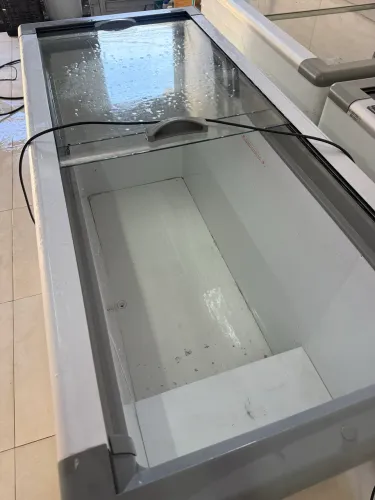 Frezzer Fricon 127V Tampa de vidro 