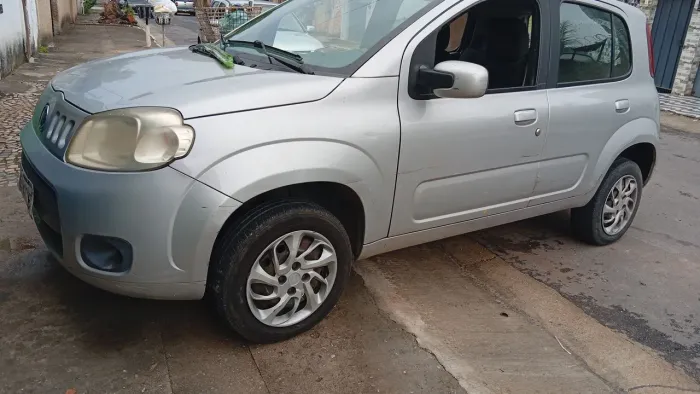 Fiat Uno Vivace/rua 1.0 EVO Fire Flex 8V 5P 2011