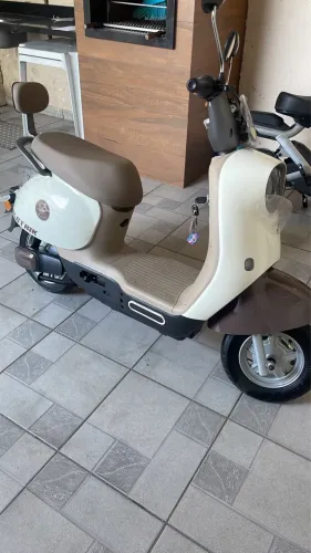 Moto elétrica Mello 4.500 