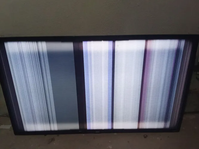 Televisão AOC