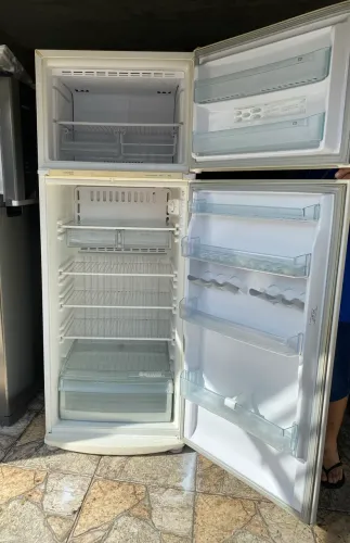 Geladeira Brastemp 220v