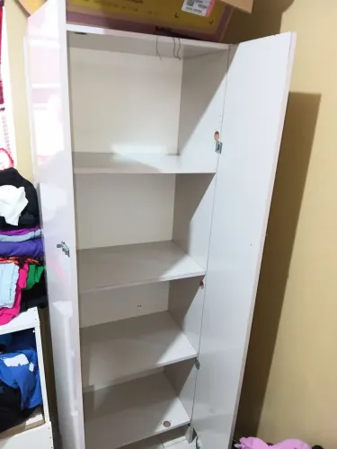 Roupeiro médio