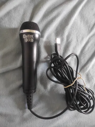 Microfone USB original Guitar Hero, utilizado no Nintendo Wii