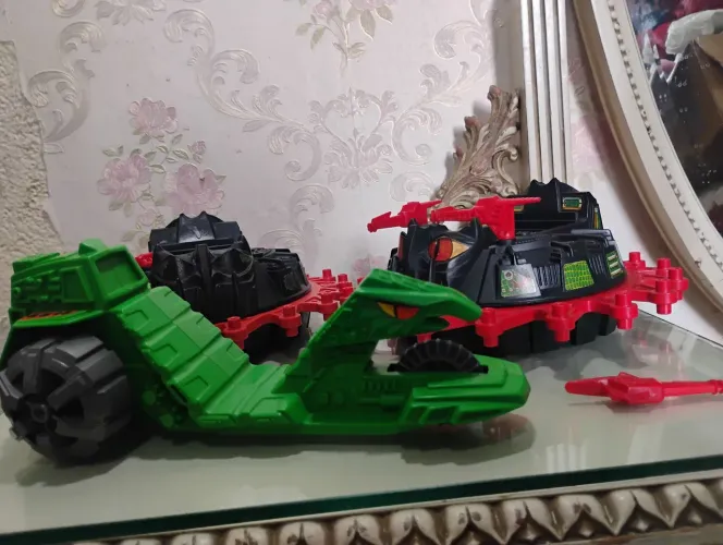 Lote Land Shark e Rotons He-man Masters of the universe anos 80 mattel estrela