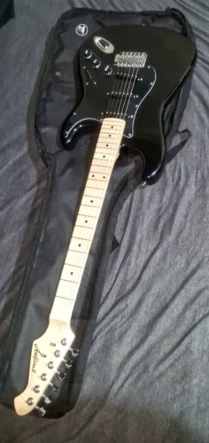 Guitarra + Amplificador + Pedal + Acessórios